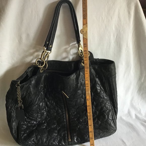 Cynthia Rowley Large Black Leather Quilted Tote Bag / Purse - Picture 3 of 13